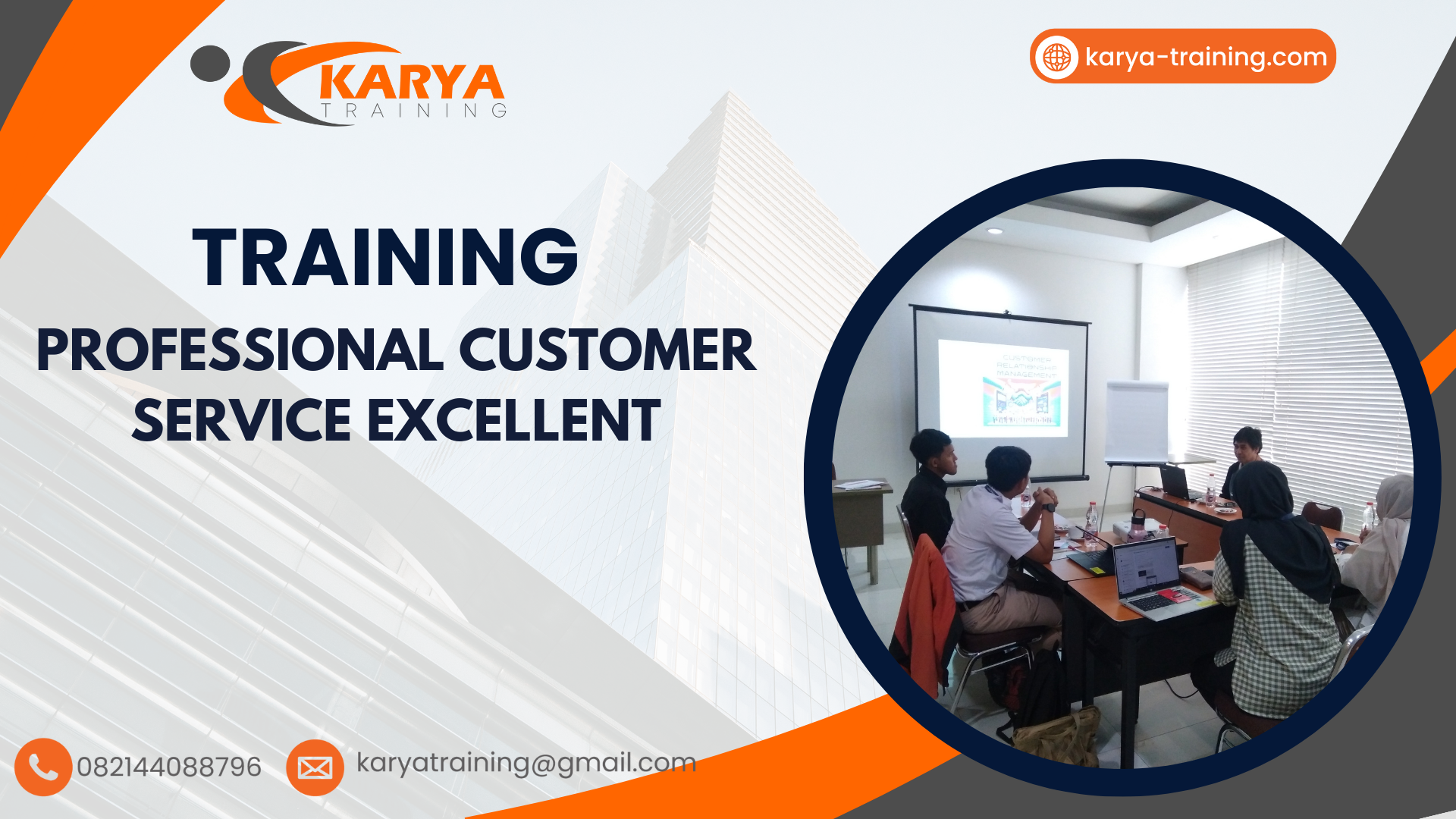 TRAINING PROFESSIONAL CUSTOMER SERVICE EXCELLENT